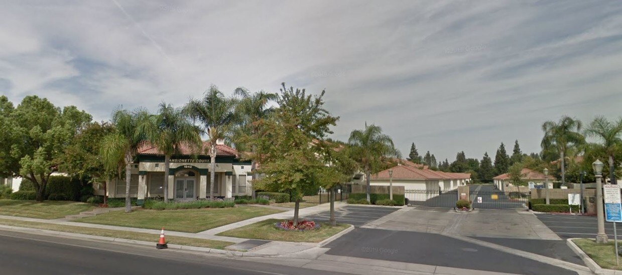 1542 E Alluvial Ave, Fresno, CA 93720 Condo for Rent in Fresno, CA