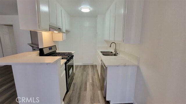 Foto del edificio - 14817 Sylvan St