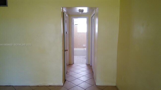 Foto del edificio - 1826 Cleveland St