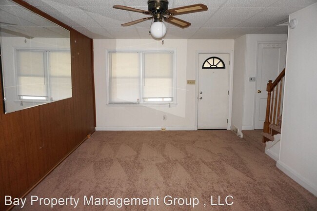 Building Photo - 3 br, 2 bath House - 207 Riverview Ave