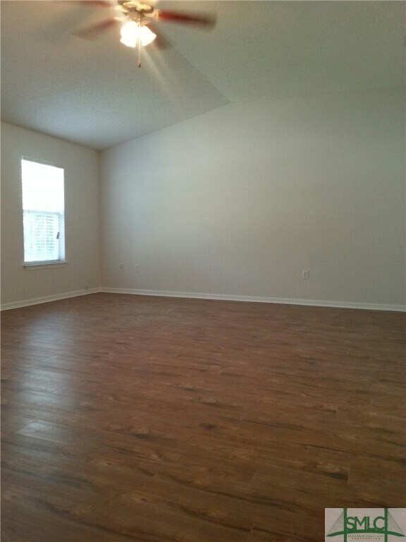 Building Photo - 4009 Winfield Dr