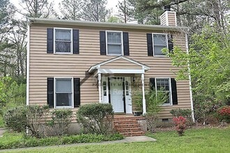 Building Photo - 3606 Manford Dr
