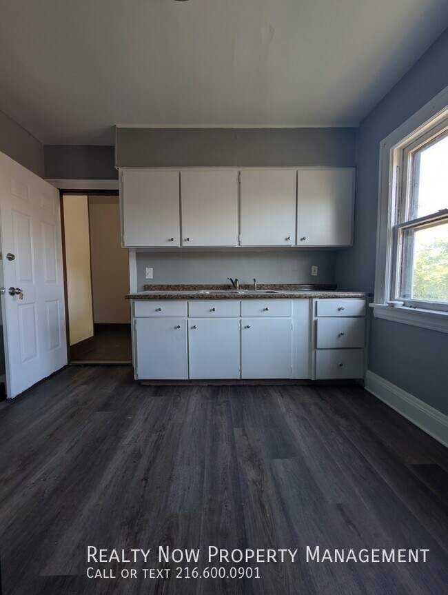 Foto del edificio - 3783 E 144th St