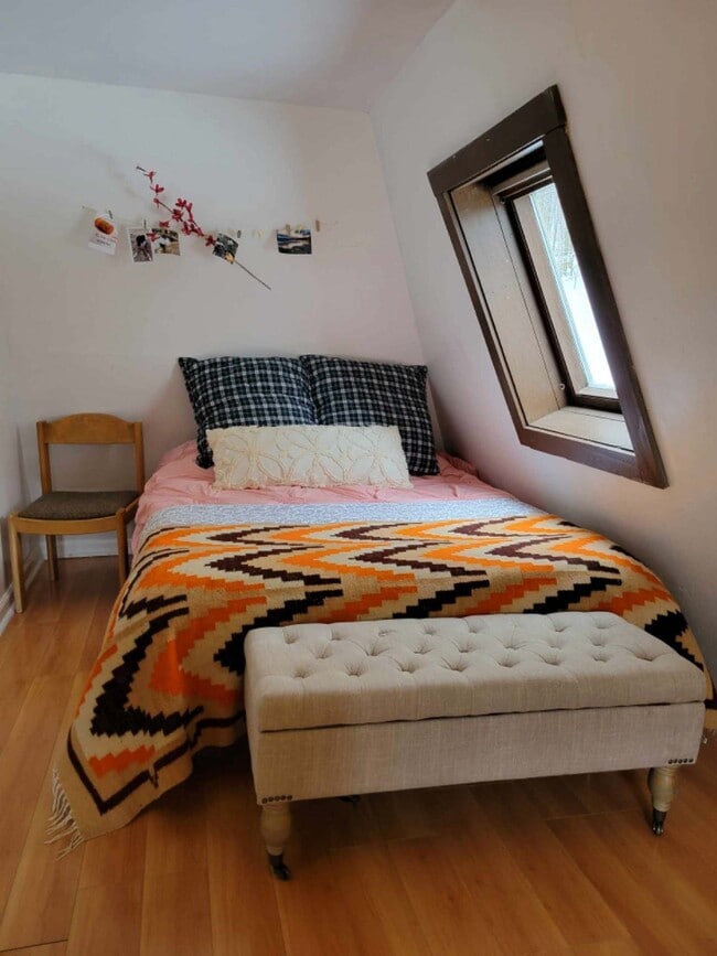 first floor bed - 1715 Quechee West Hartford Rd