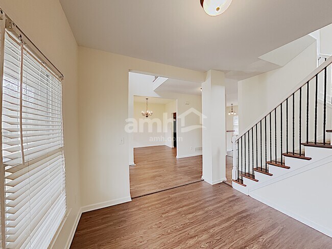 Building Photo - 34 Kodiak Ct