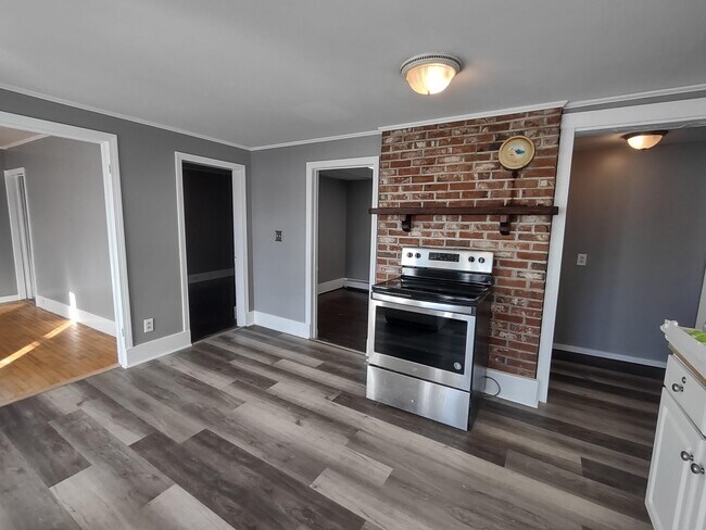 Foto del edificio - 184 S Main St