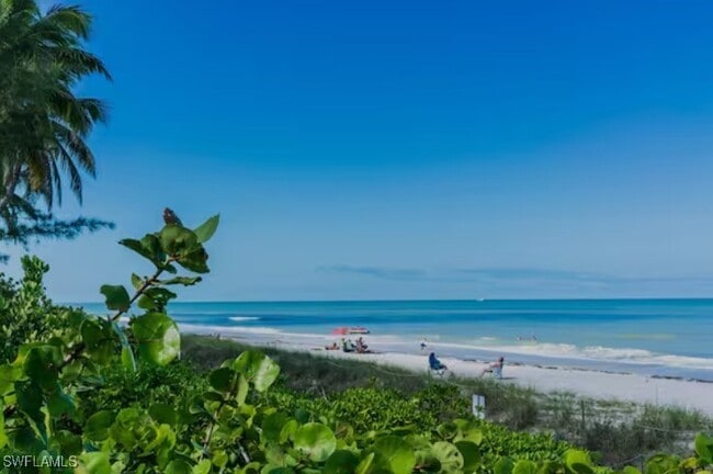 Foto del edificio - 1300 Gulf Shore Blvd N