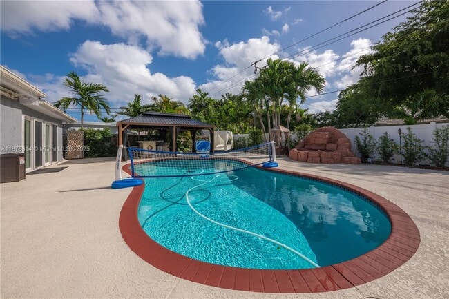 Foto del edificio - 314 SE 3rd St