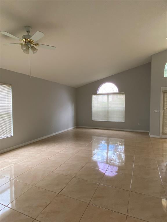 Building Photo - 5351 Los Palma Vista Dr