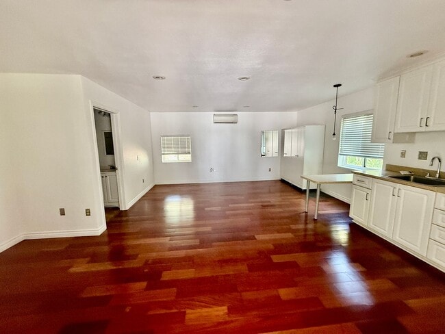 Foto del edificio - Quaint Studio located near Glen Ivy Resort