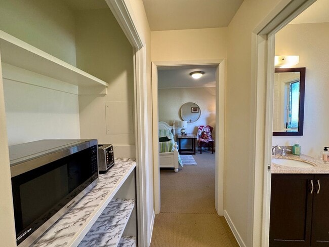 Foto del edificio - Furnished One Bathroom, One Bathroom Located in Rear of San Marino House (No Kitchen Included)