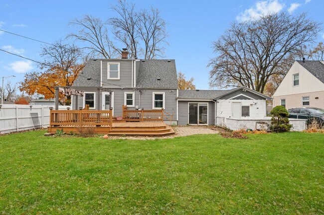 Foto del edificio - 5352 W 90th St