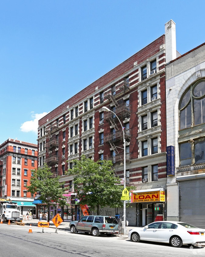 Foto del edificio - 3570-3576 Broadway