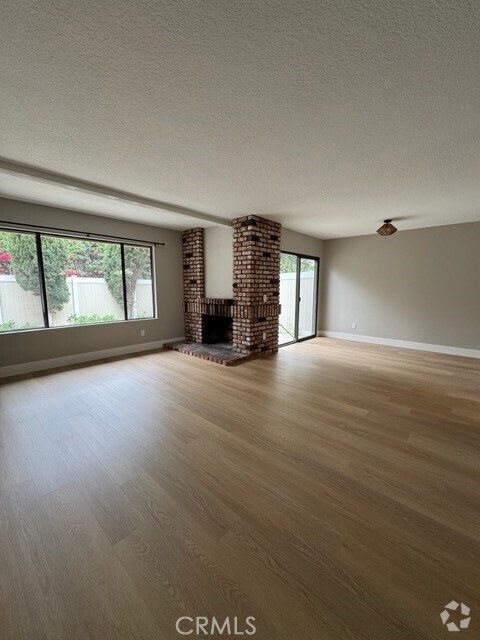 Building Photo - 21442 Firwood