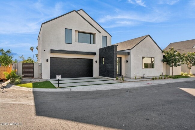 Building Photo - 6306 N 10th Dr