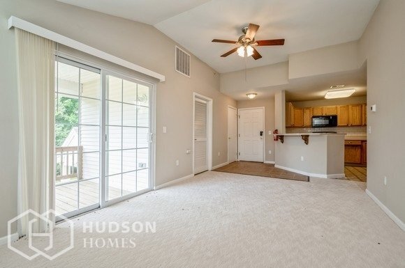 Foto del edificio - NOW AVAILABLE! - 842 HONEYBROOK CIRCLE, St...