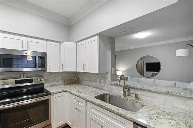 Foto del edificio - 3777 Peachtree Rd NE