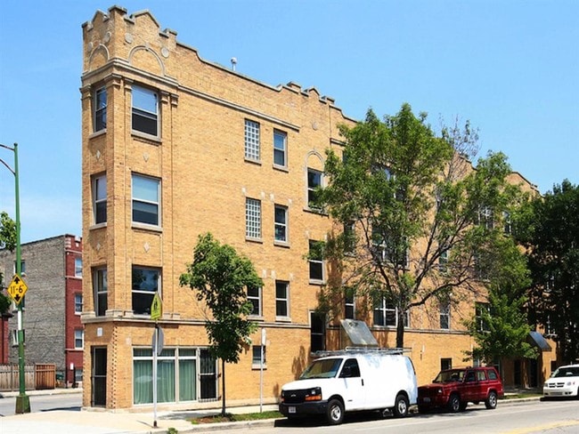 Building Photo - 2038 W. Touhy Ave.