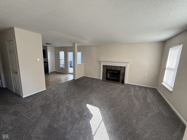 Foto del edificio - 12710 Courage Crossing