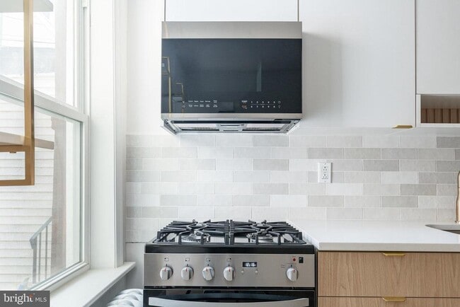 Foto del edificio - 2143 N Palethorp St