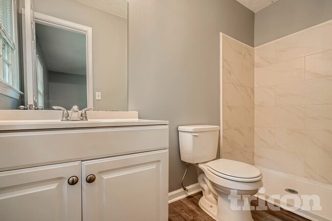 Foto del edificio - 847 Raintree Way SE