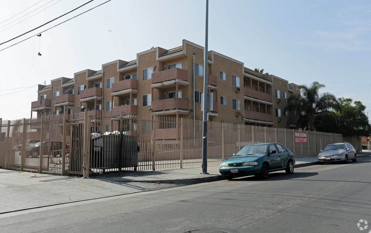 Evergreen Apartments Los Angeles, CA