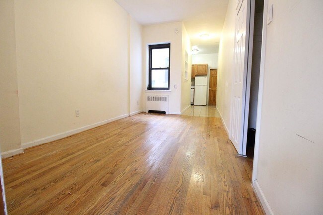 Building Photo - 106 West 96th Street