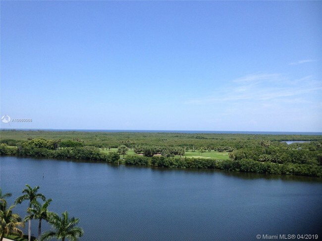 Building Photo - 13633 Deering Bay Dr