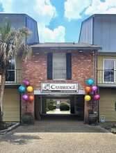 Building Photo - Cambridge Apartments