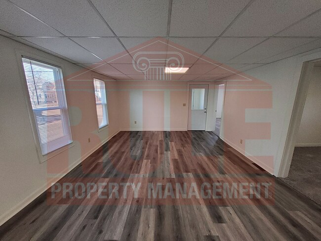 Foto del edificio - 317 Chute St