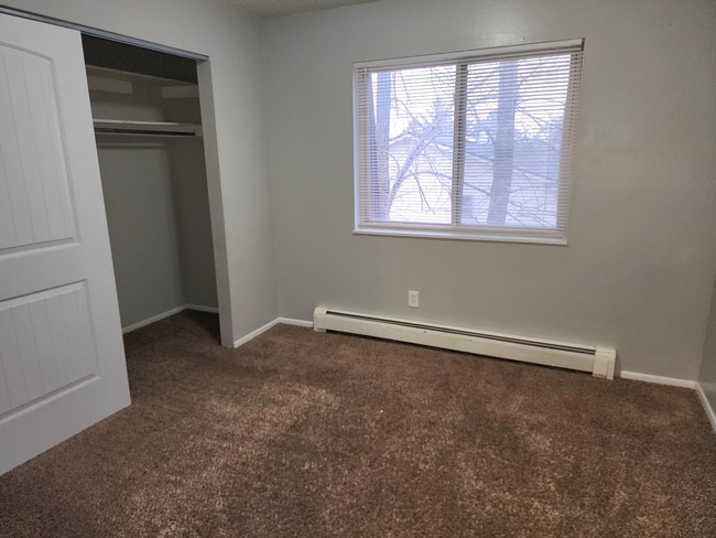 Foto del edificio - 3935 Stonedike Dr