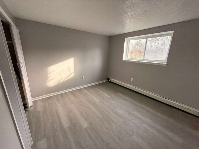 Foto del edificio - 13540 Superior Rd