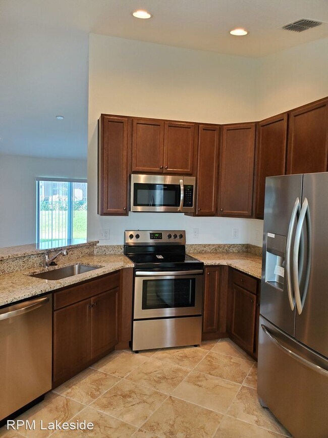 Building Photo - 3 br, 2 bath House - 319 Dinner Lake Ct