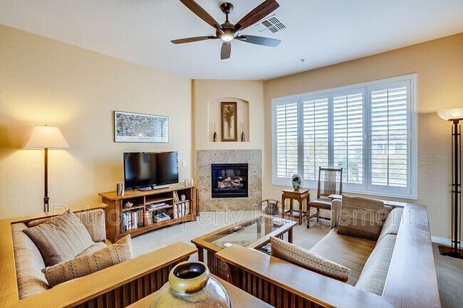 Foto del edificio - 19475 N Grayhawk Dr