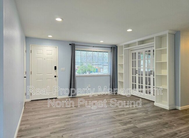 Foto del edificio - 8711 70th Dr NE