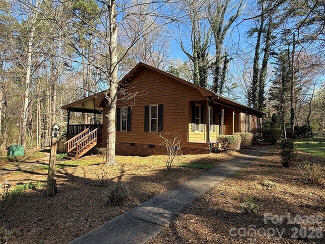 Foto del edificio - 11901 Field St