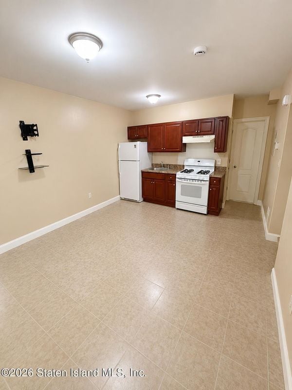 Building Photo - 618 Rathbun Ave