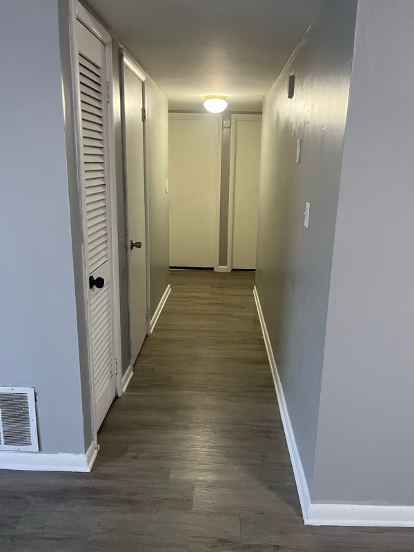 Foto del edificio - 328 10th Ave SW