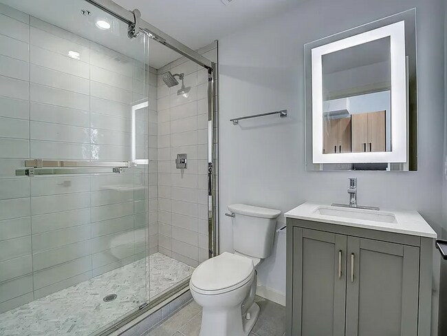 Photo - 1112 E Berks St Apartment