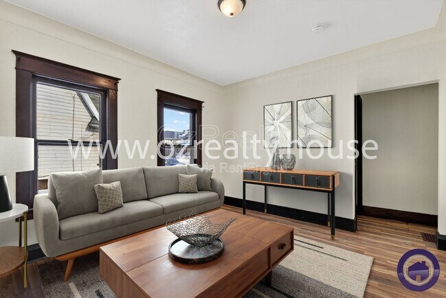 Foto del edificio - 834 Oak St