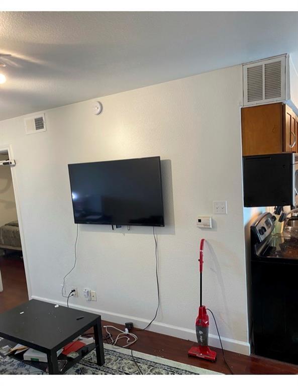 2020 S Congress Ave Unit 1205, Austin, TX 78704 Condo for Rent in