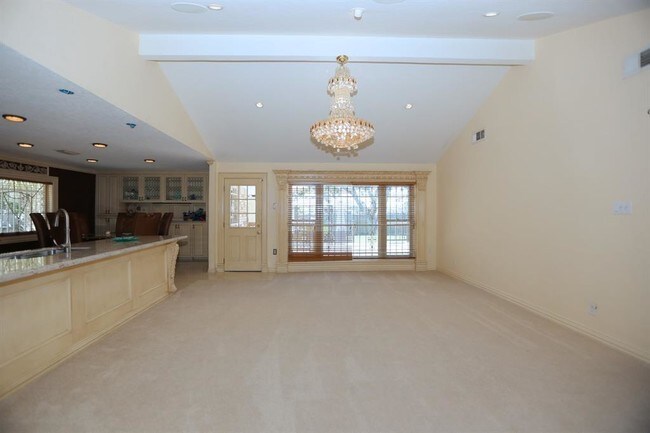 Building Photo - 2607 Stoney Brook Dr