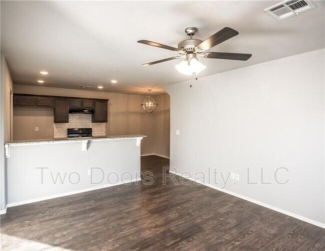 Foto del edificio - 8818 SW 45th St