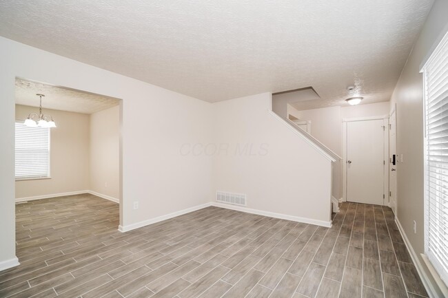 Foto del edificio - 3183 Innisbrook Ct