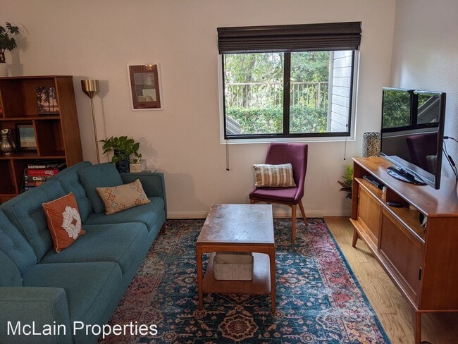 Building Photo - 1 br, 1 bath House - 1941 Wellington Lane ...