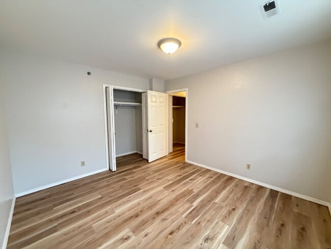 Building Photo - Last 2BR / 2BA unit - Community swimming pool