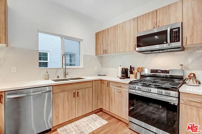 Foto del edificio - 434 N Ogden Dr