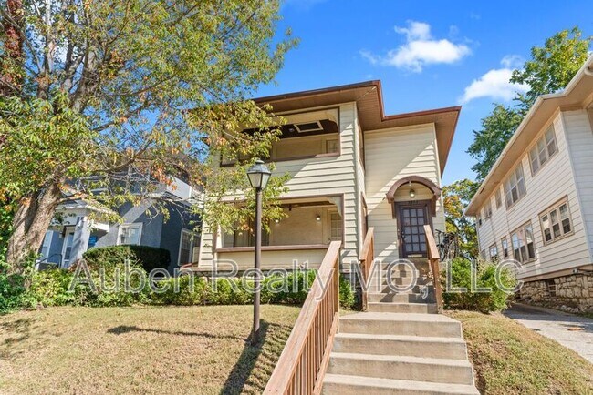 Foto del edificio - 5303 Charlotte St