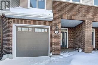 Building Photo - 165 Angelonia Cres
