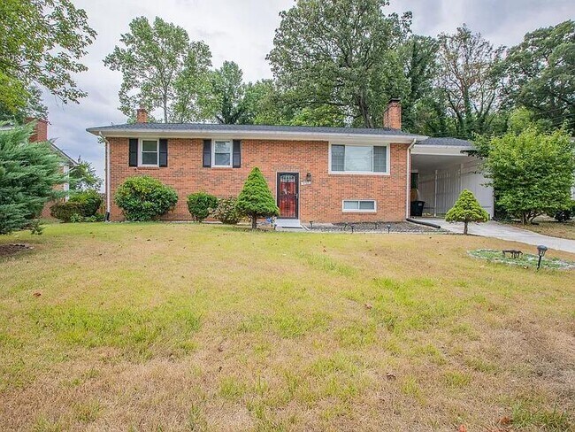 Foto del edificio - 5707 Alan Dr